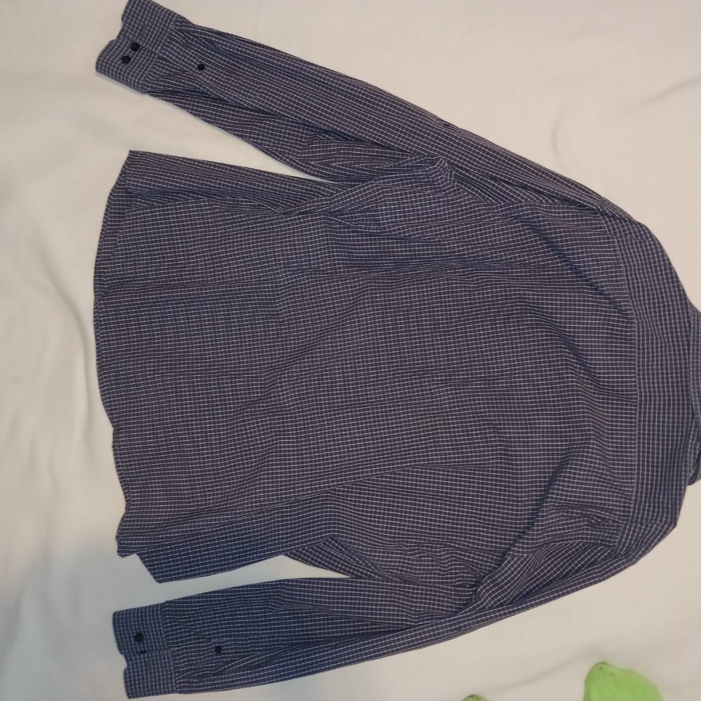 Express button down - Picture 4 of 5